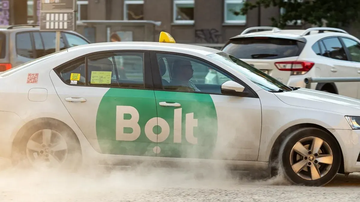 Фейковий Bolt грубіянив клієнтам: як компанія реагує на провокації