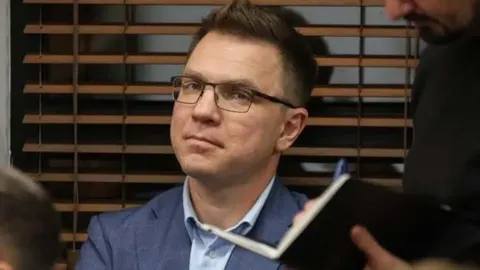 Санкції проти Мендель: чому указ працює швидше за суд