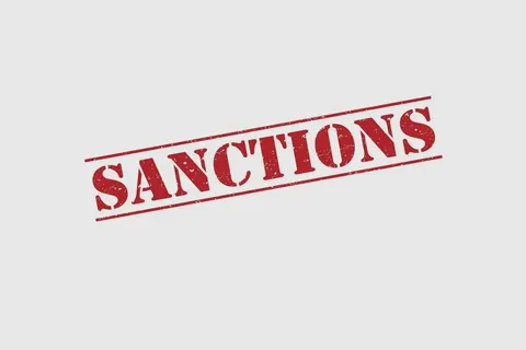 Санкції проти тіньового флоту та «Ростеху»: як Україна б'є по фінансуванню війни