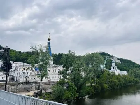 Святогірськ український: як журналісти спростували заяву Путіна