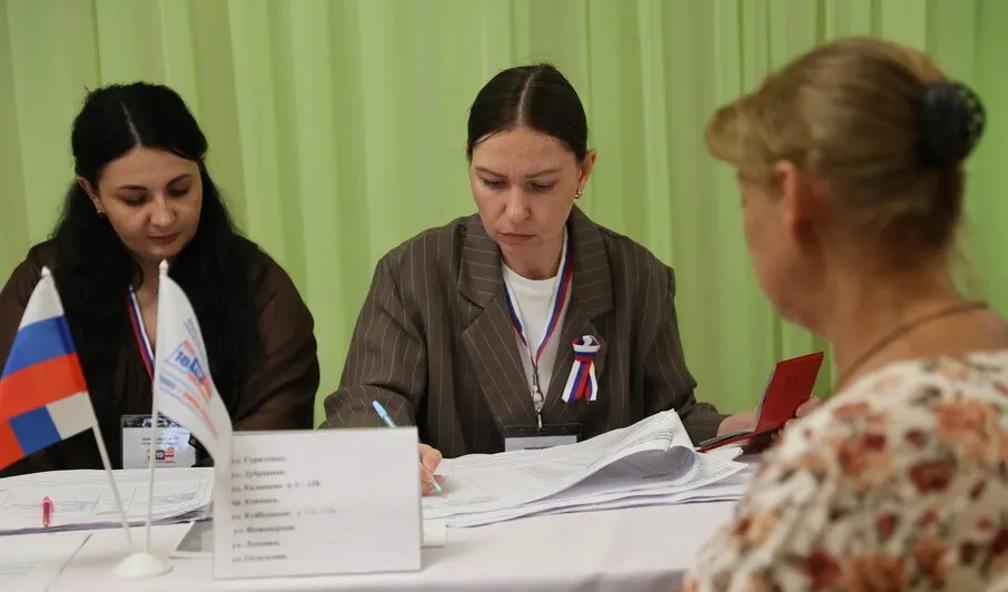 Понад 6 тисяч людей задіяли в окупаційних "виборчих комісіях" на Донеччині