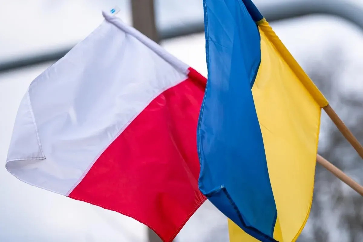 Як Росія розхитує польсько-українські відносини: аналіз кампанії